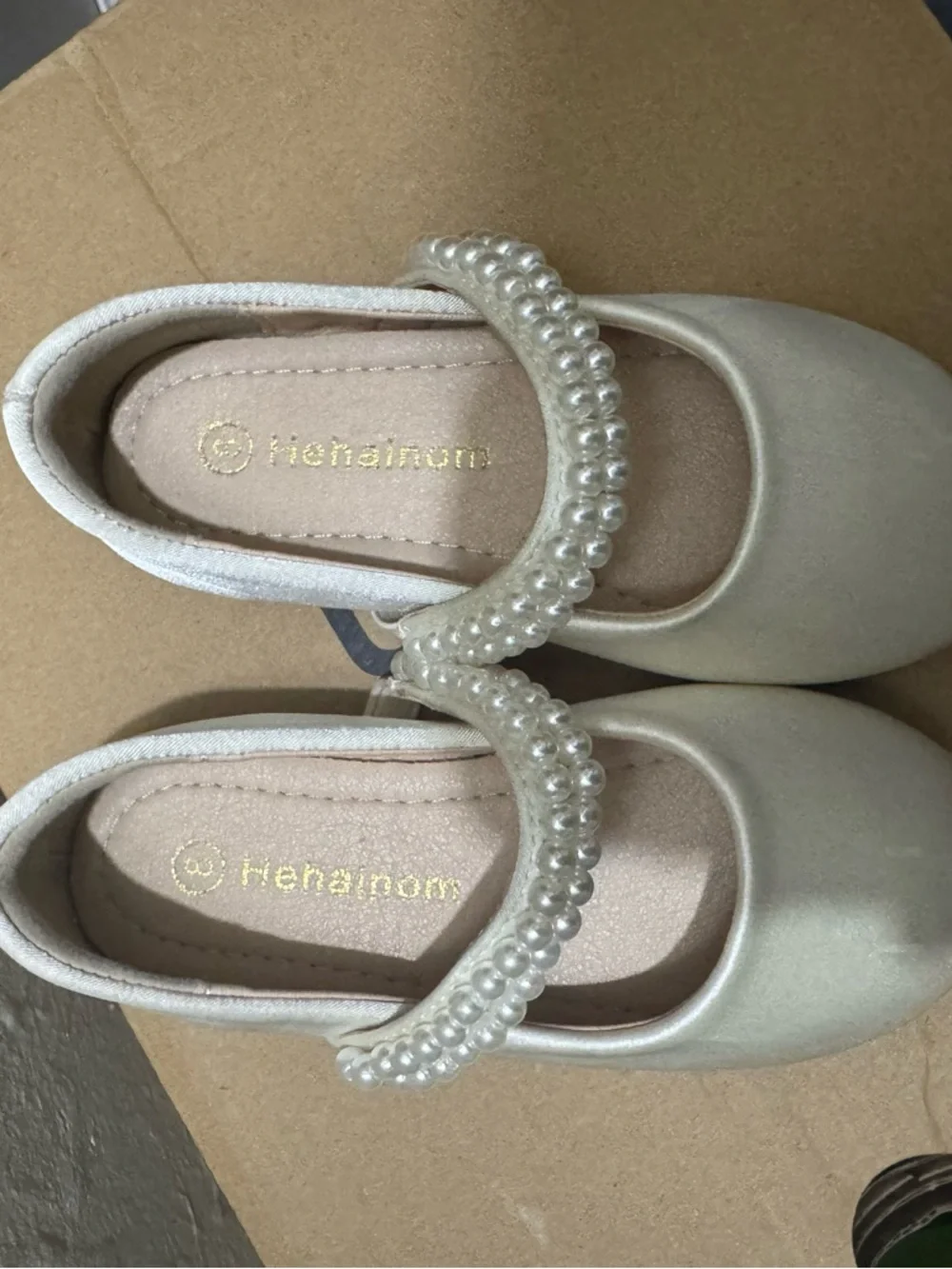 Henainom Pearl Strap Girls' Cream Dress Shoes